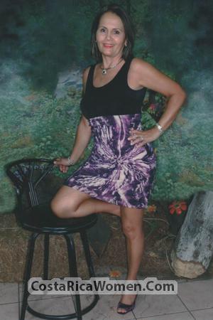 135824 - Ana Lorena Age: 59 - Costa Rica