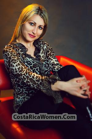 138353 - Julia Age: 32 - Ukraine