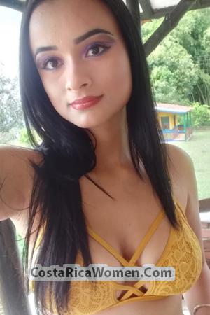 193441 - Monica Age: 23 - Colombia