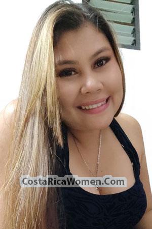 205244 - Daniela Age: 25 - Colombia