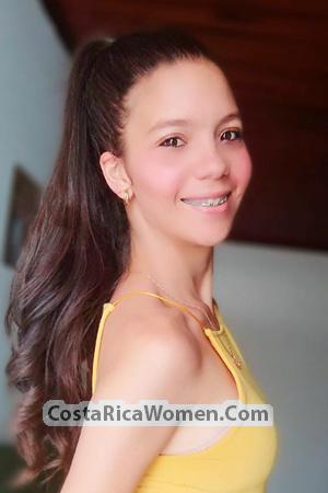 209762 - Joselyn Age: 31 - Costa Rica