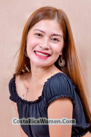 210555 - Shylyn Age: 32 - Philippines