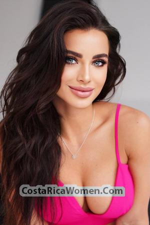 212218 - Irina Age: 35 - Ukraine