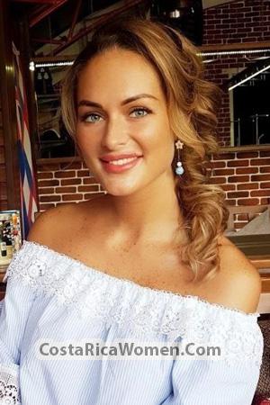 212713 - Yuliya Age: 38 - Ukraine