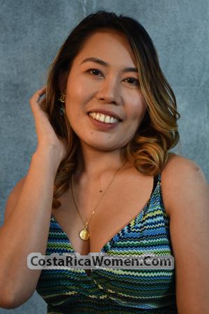 217136 - Jenjen (Jen) Age: 37 - Philippines