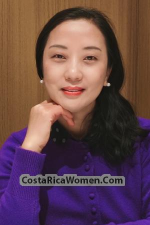 225041 - Cindy Age: 52 - China
