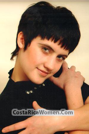 58011 - Olga Age: 25 - Russia