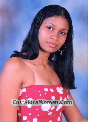 61706 - Nayibe Age: 26 - Colombia