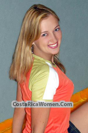 72620 - Irina Age: 25 - Ukraine