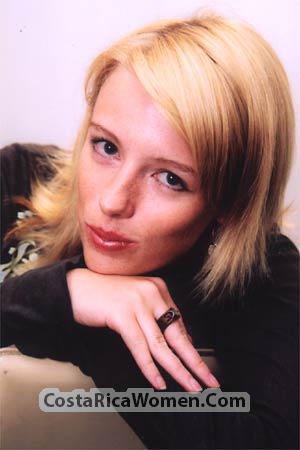 73720 - Nadezhda Age: 31 - Russia