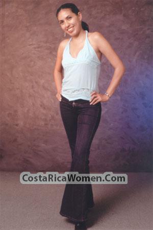 82343 - Ingrid Age: 32 - Costa Rica
